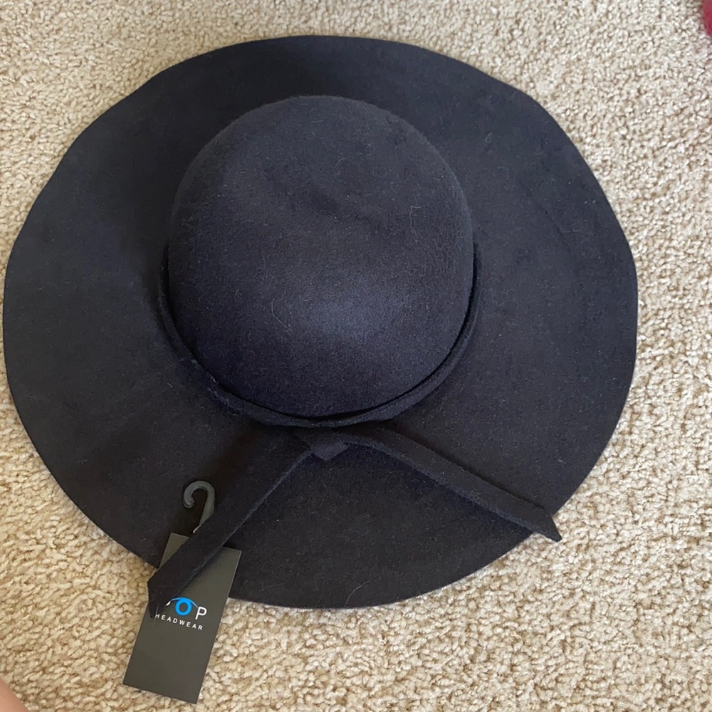 NWT black floppy hat
